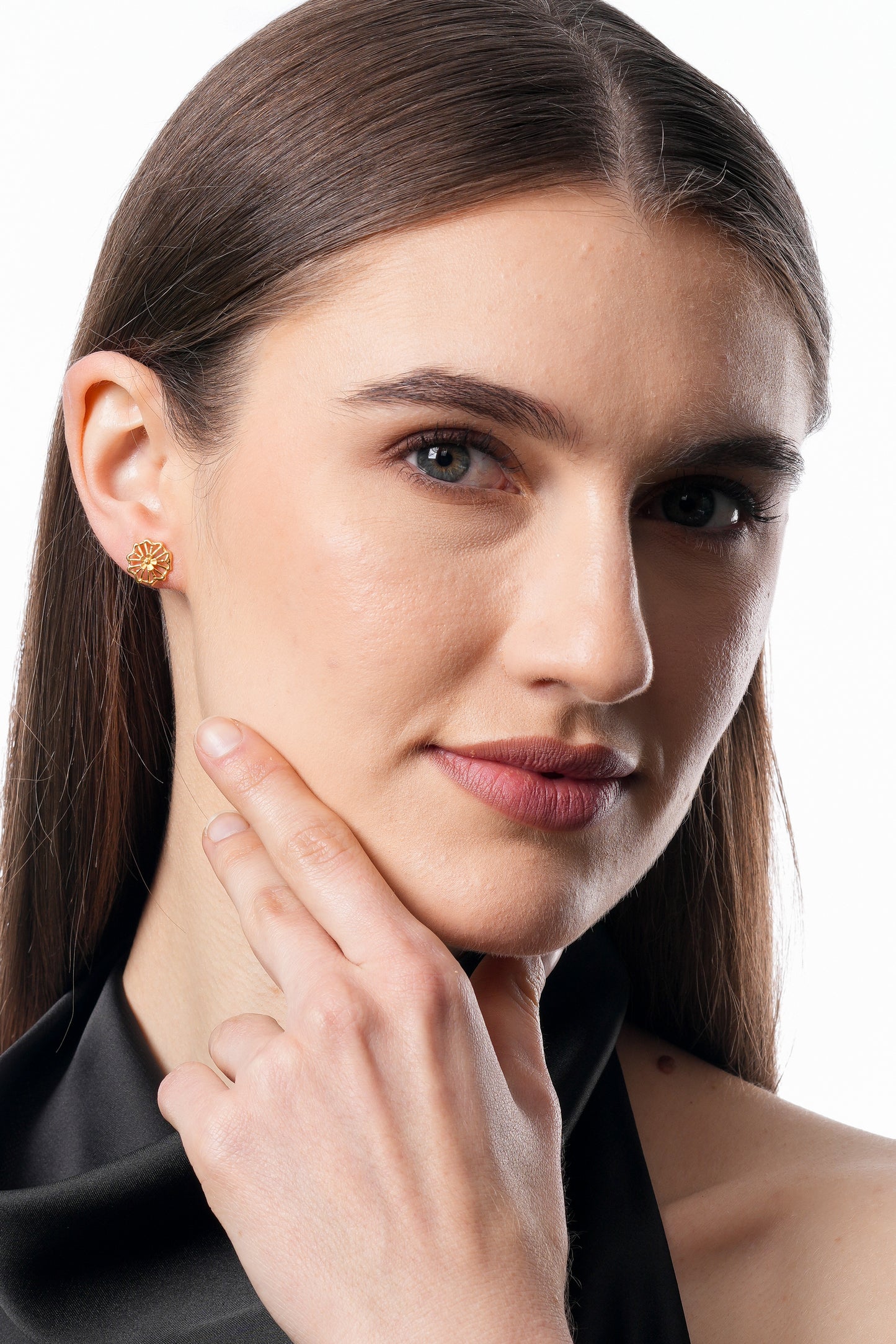 Flambeur B.I.S 18 Kt Hallmark Plain Tops Earring