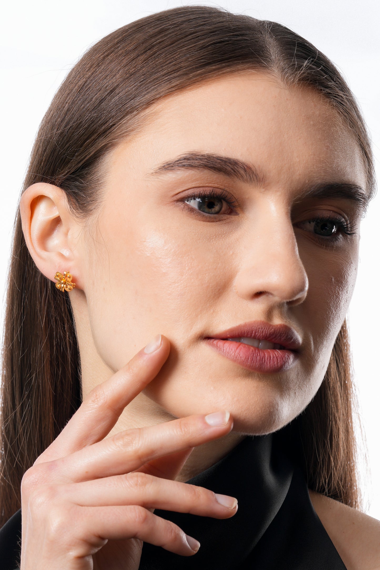 Flambeur B.I.S 18 Kt Hallmark Plain Tops Earring