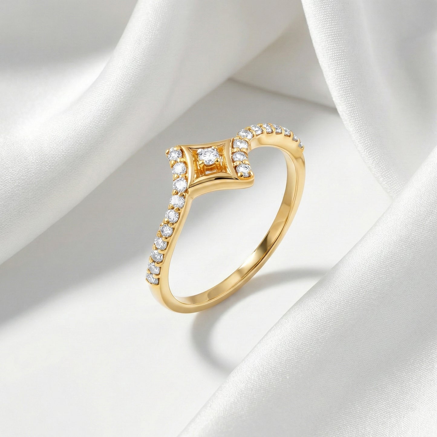 14kt Gold Star Motif Diamond Ring | Genuine Diamond Chevron Tiara Ring