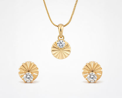 Flambeur B.I.S Hallmarked 18 KT CZ Gold Pendent Set