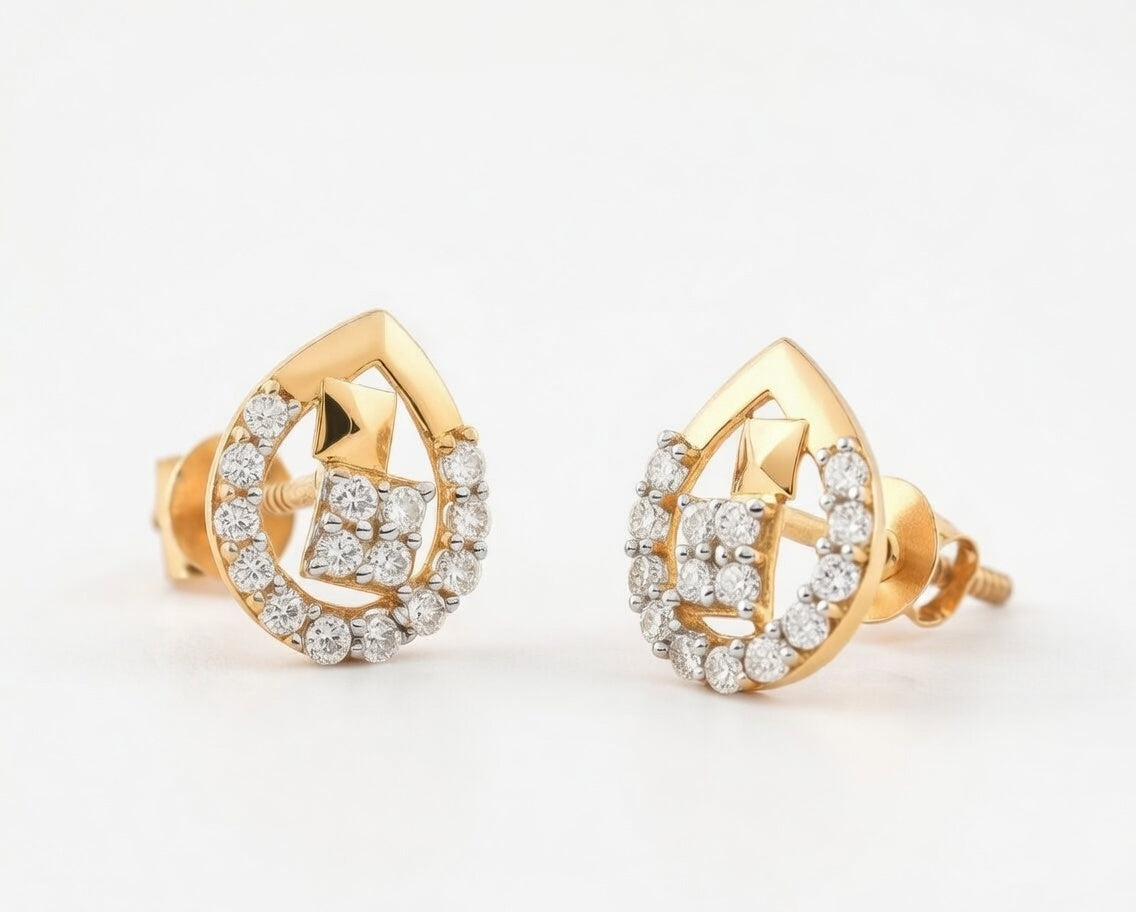 Flambeur B.I.S Hallmarked 18 KT CZ Gold Pendent Set